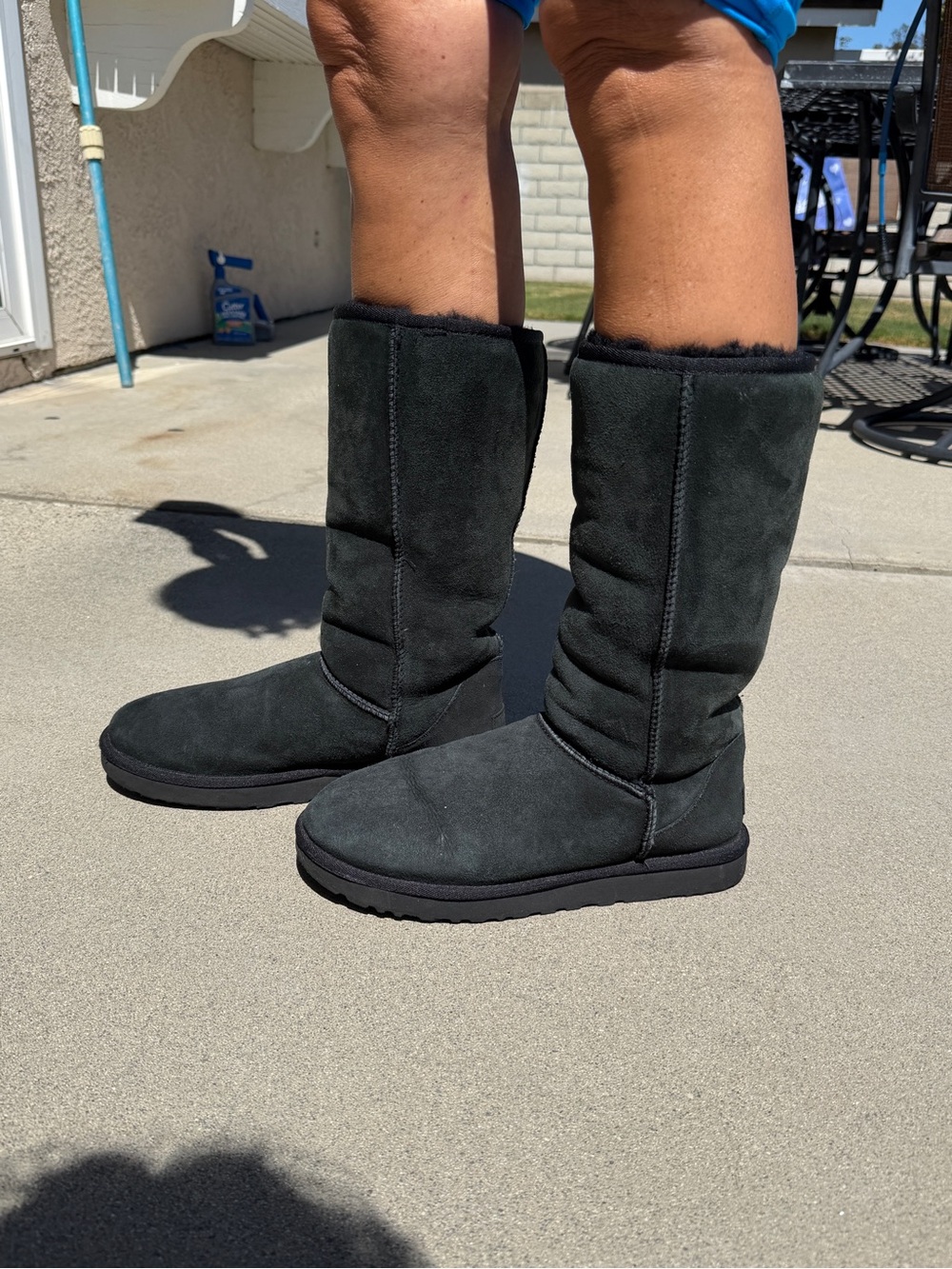 UGG Classic Tall II Black Suede Boots Women’s Size 10 Sheepskin Lined Cozy
